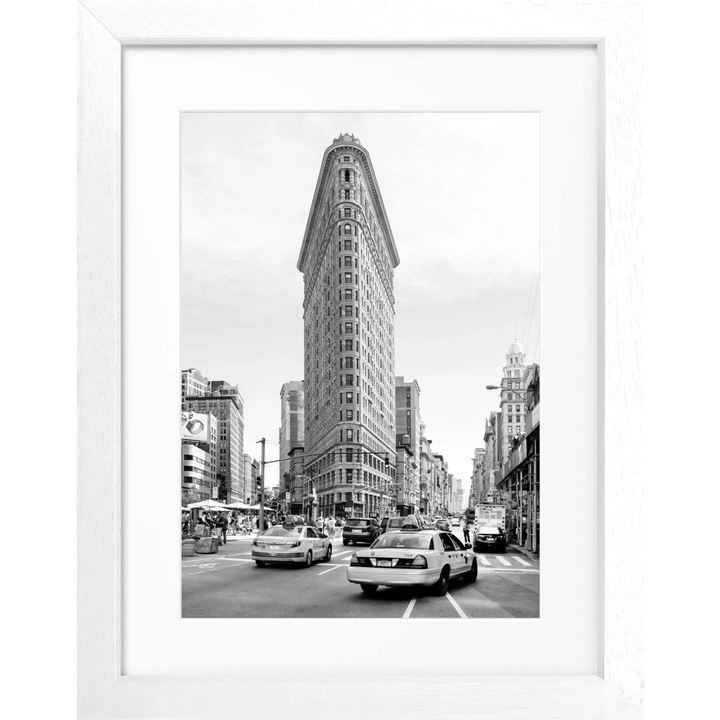 Cosman-Interior Rahmenfarbe: weiss matt / Grösse: S (25cm x 31cm) / Motiv: schwarz/weiss Poster New York NY48