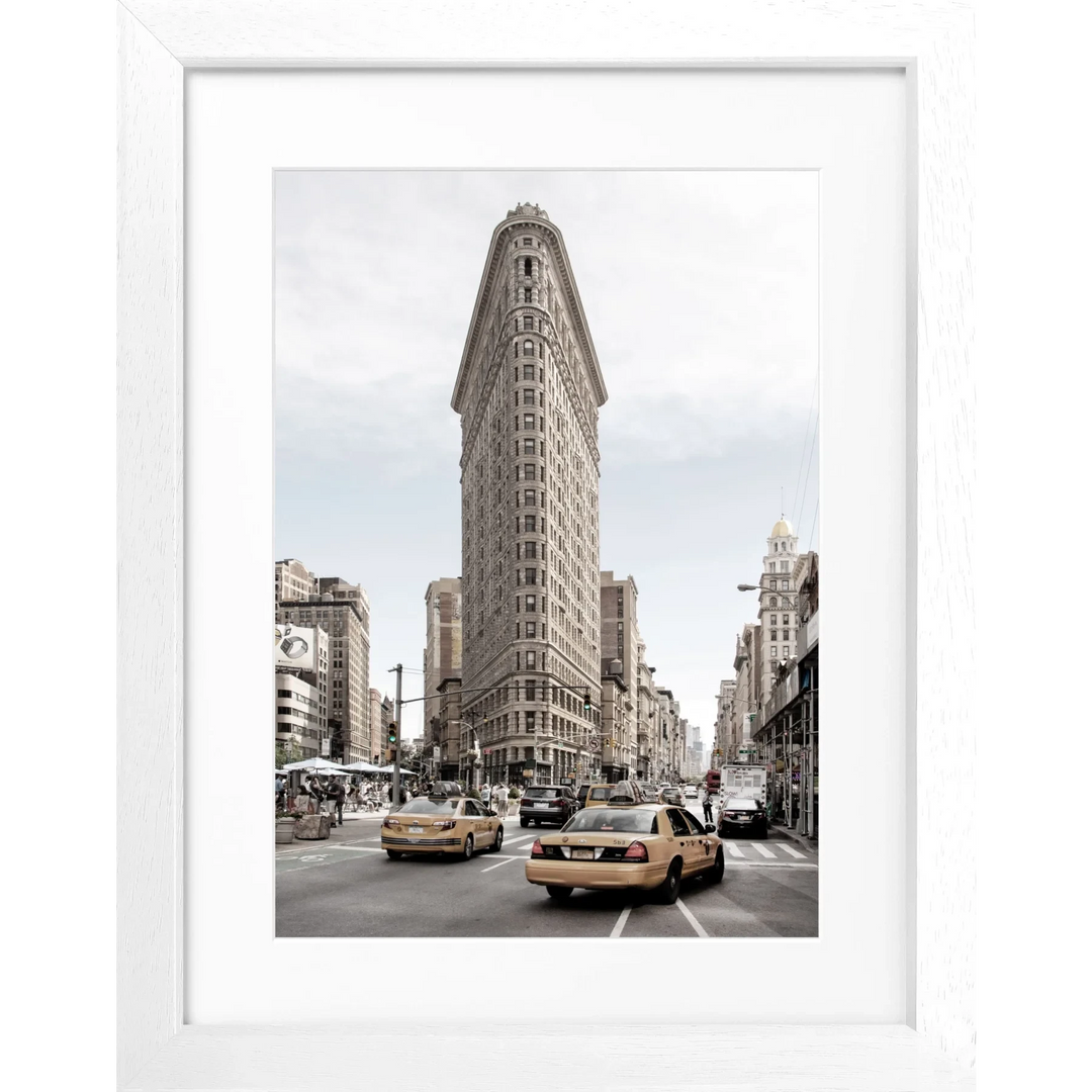 Cosman-Interior Rahmenfarbe: weiss matt / Grösse: S (25cm x 31cm) / Motiv: farbe Poster New York NY48