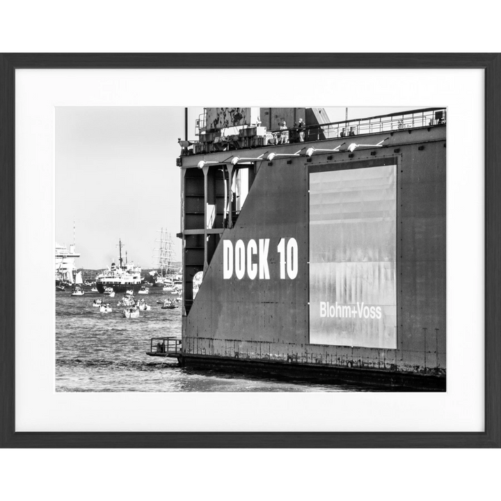 Poster Hamburg Hafen ’Dock 10’ HH27 - Schwarz matt