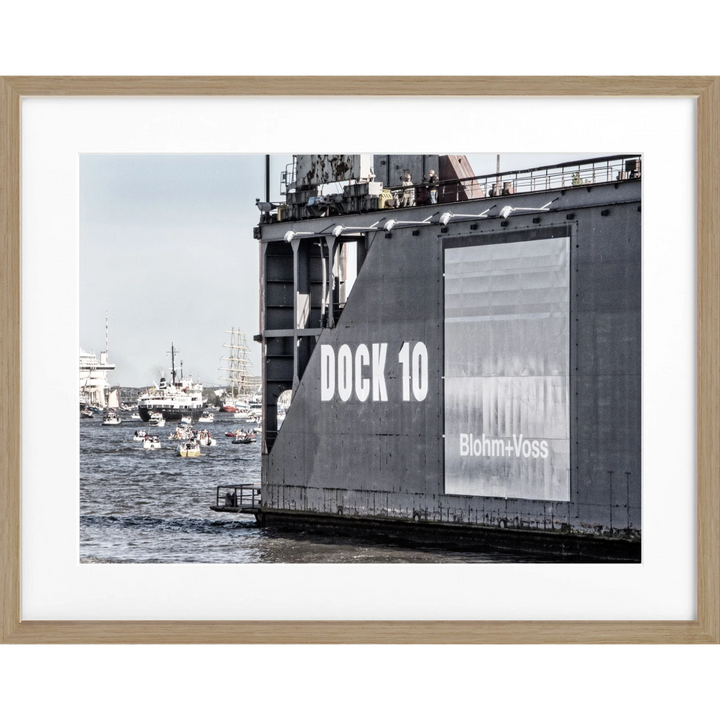 Poster Hamburg Hafen ’Dock 10’ HH27 - Eiche Furnier