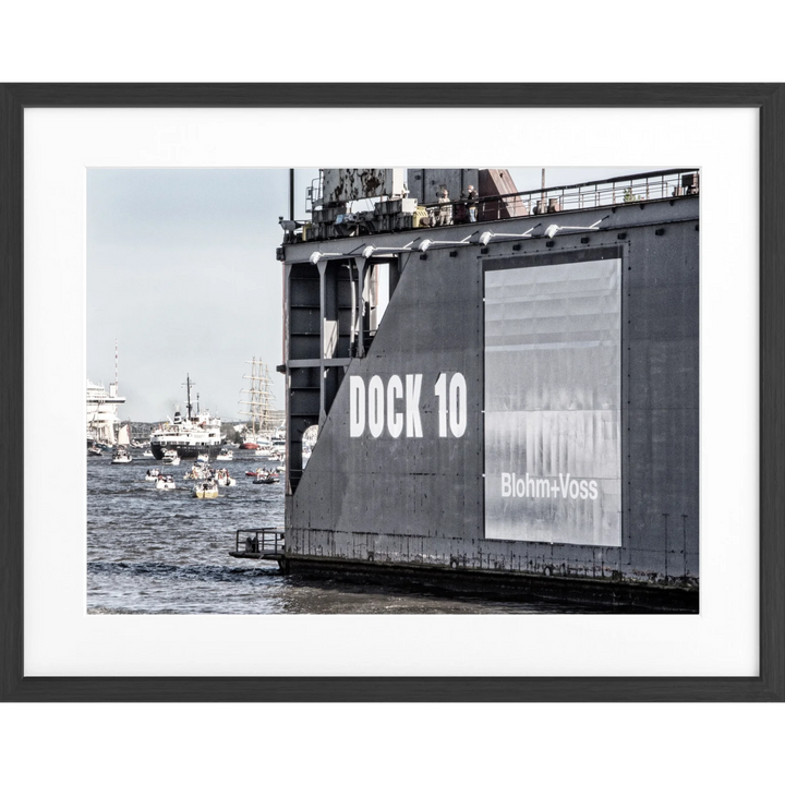 Poster Hamburg Hafen ’Dock 10’ HH27 - Schwarz matt