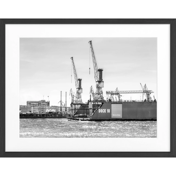 Poster Hamburg Hafen ’Dock 10’ HH34 - Schwarz matt