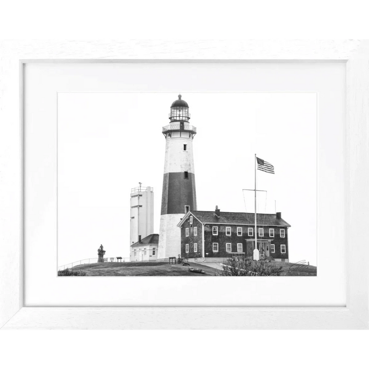 Cosman-Interior Motiv: schwarz/weiss / Grösse: S (31cm x 25cm) / Rahmenfarbe: weiss matt Poster Hamptons Montauk "Lighthouse" HM23