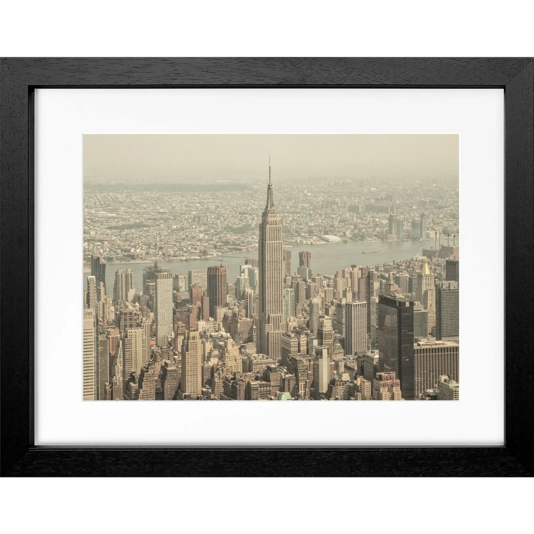 Cosman-Interior Rahmenfarbe: schwarz matt / Grösse: L (57cm x 45cm) / Motiv: farbe Poster New York NY38